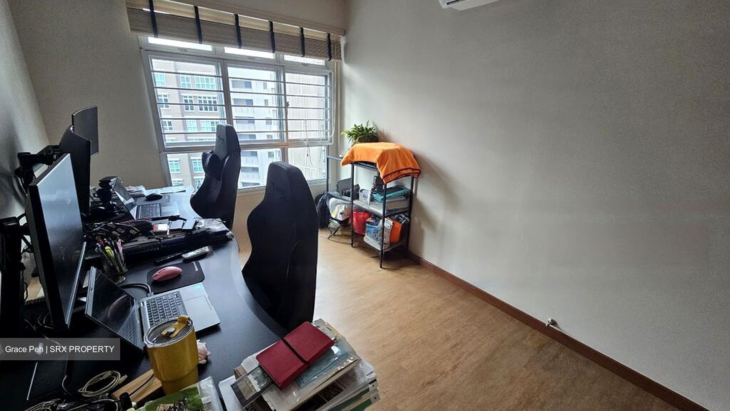 Blk 126B Eastdelta @ Canberra (Sembawang), HDB 5 Rooms #478261881